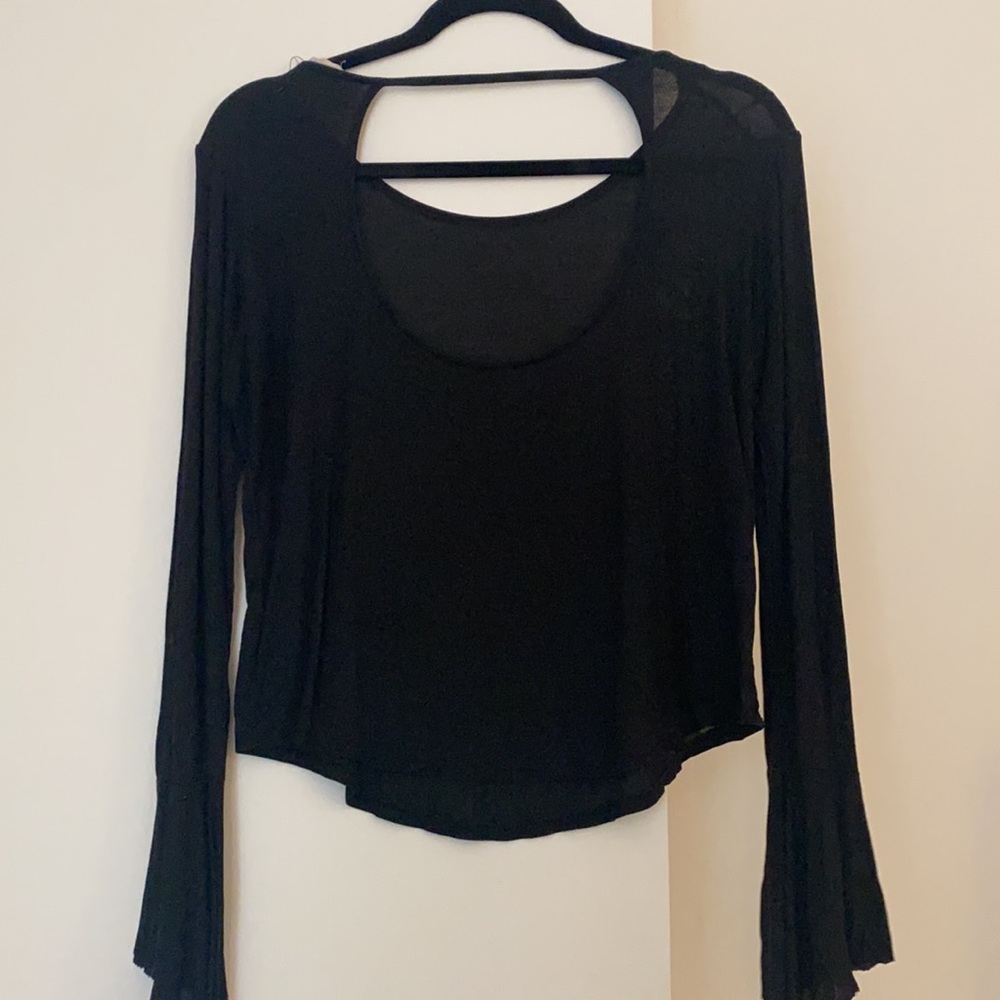Black top - Picture 3 of 3